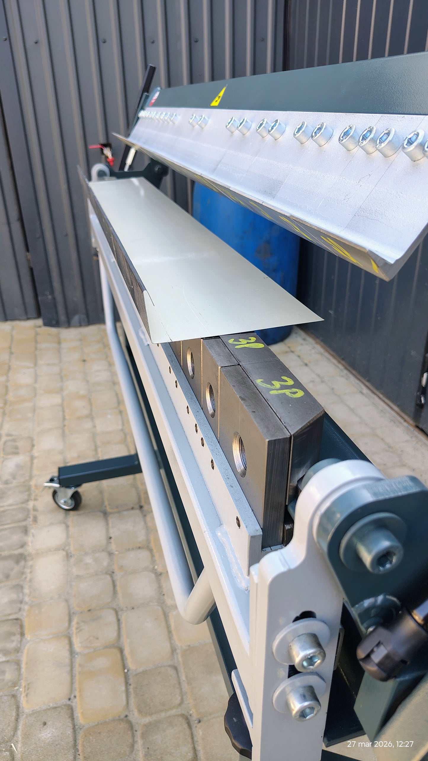 Sheet Metal Box&Pan / Segment Bending Machine RBP-125