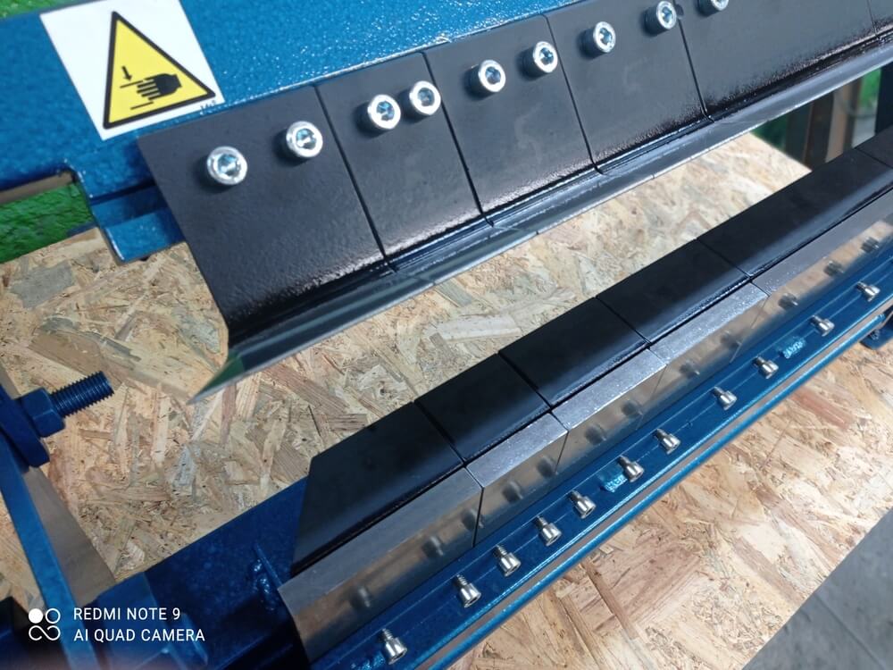 Sheet Metal Box&Pan Bending Machine RBP-70